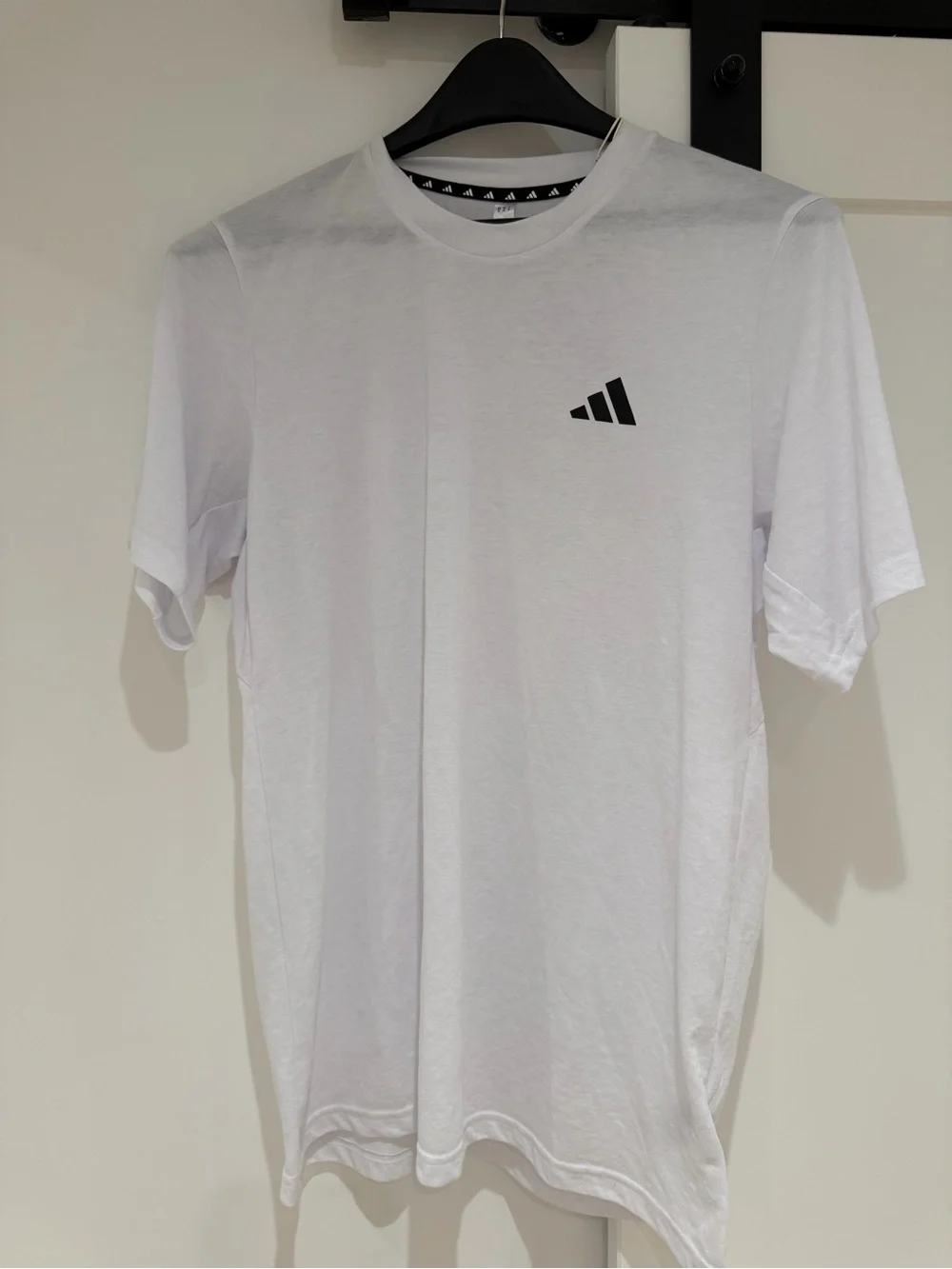 NWT Adidas Men's TR-ES White T-Shirt- size M